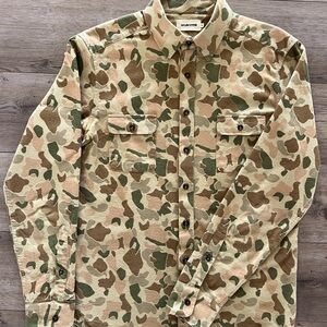 Taylor Stitch Yosemite Men’s Tan and Green Camouflage Shirt